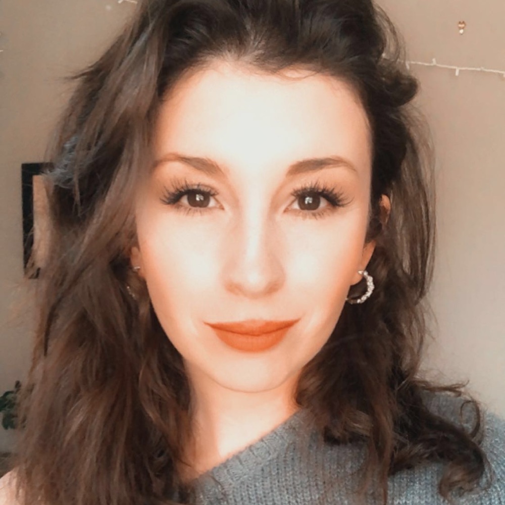 Meet your Posher, Andrea